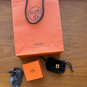 Hermes Mini H Perle Twilly ring- Gold